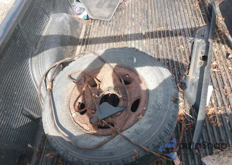 2003 Chevrolet Silverado 2500Hd Lt from USA, damaged, VIN 1GCHK23U53F115217